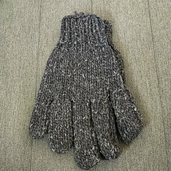 Handmade wool gloves - Picture 2 of 6
